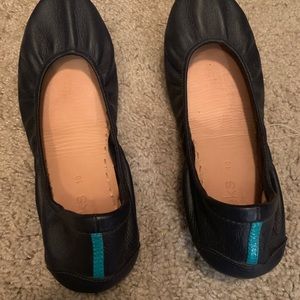 Tieks navy matte size 10